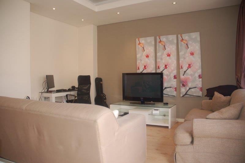1 Bedroom Property for Sale in Cape Town City Centre Western Cape